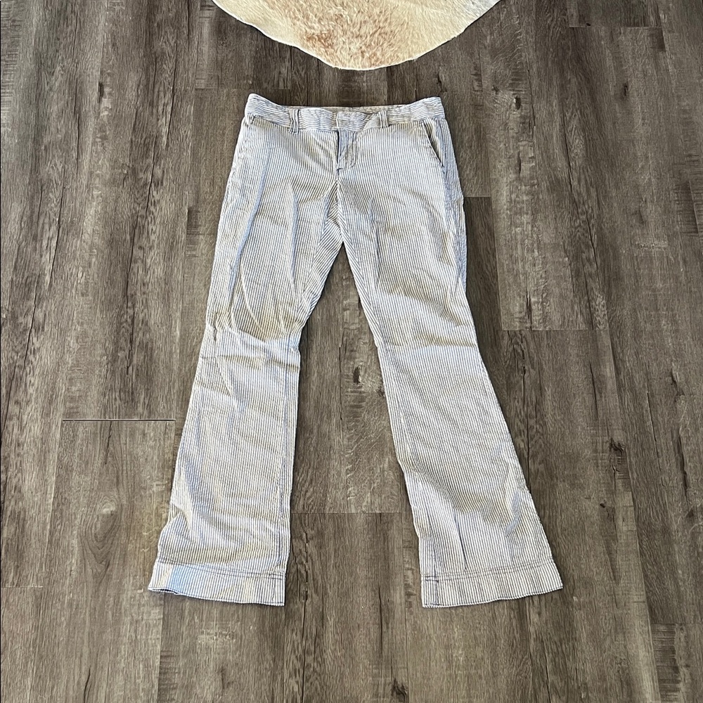 American Eagle Outfitters Light Blue Seersucker Flare Jeans - Wide Leg